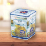 Lock & Lock Square Container 2.6 Litre – HPL822B